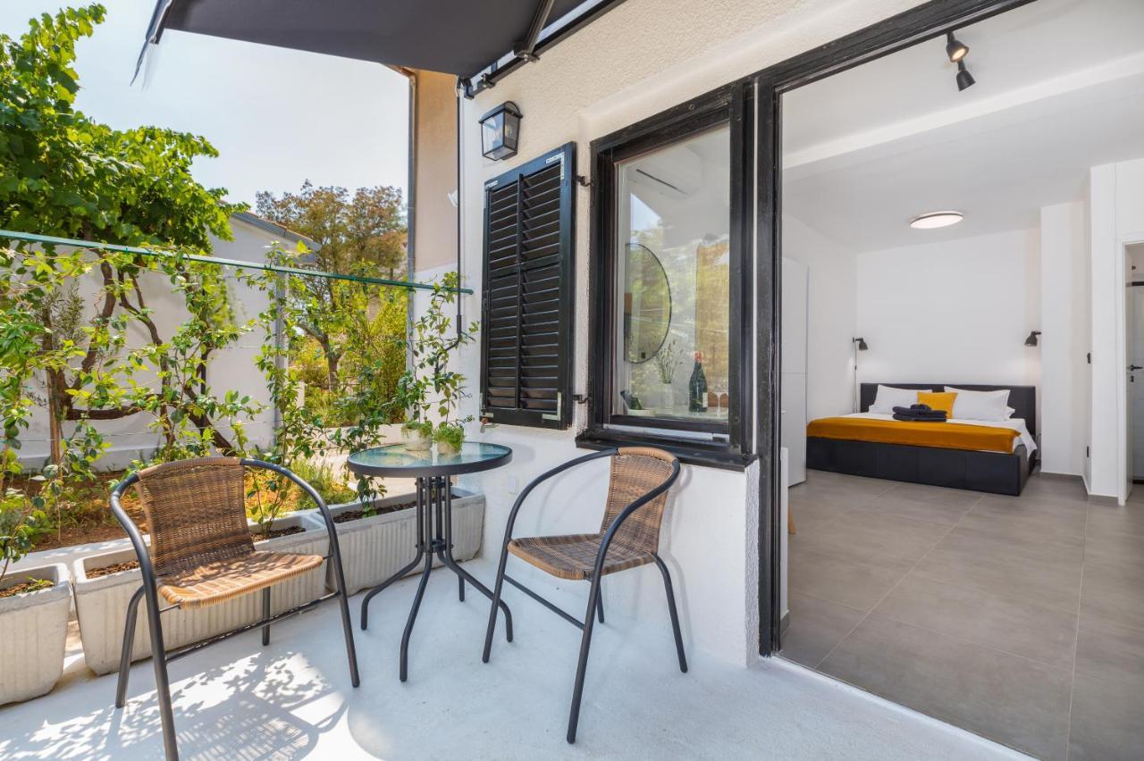 3 Minutes From The Beach: Lovely Studio Apartment Pula Exterior foto